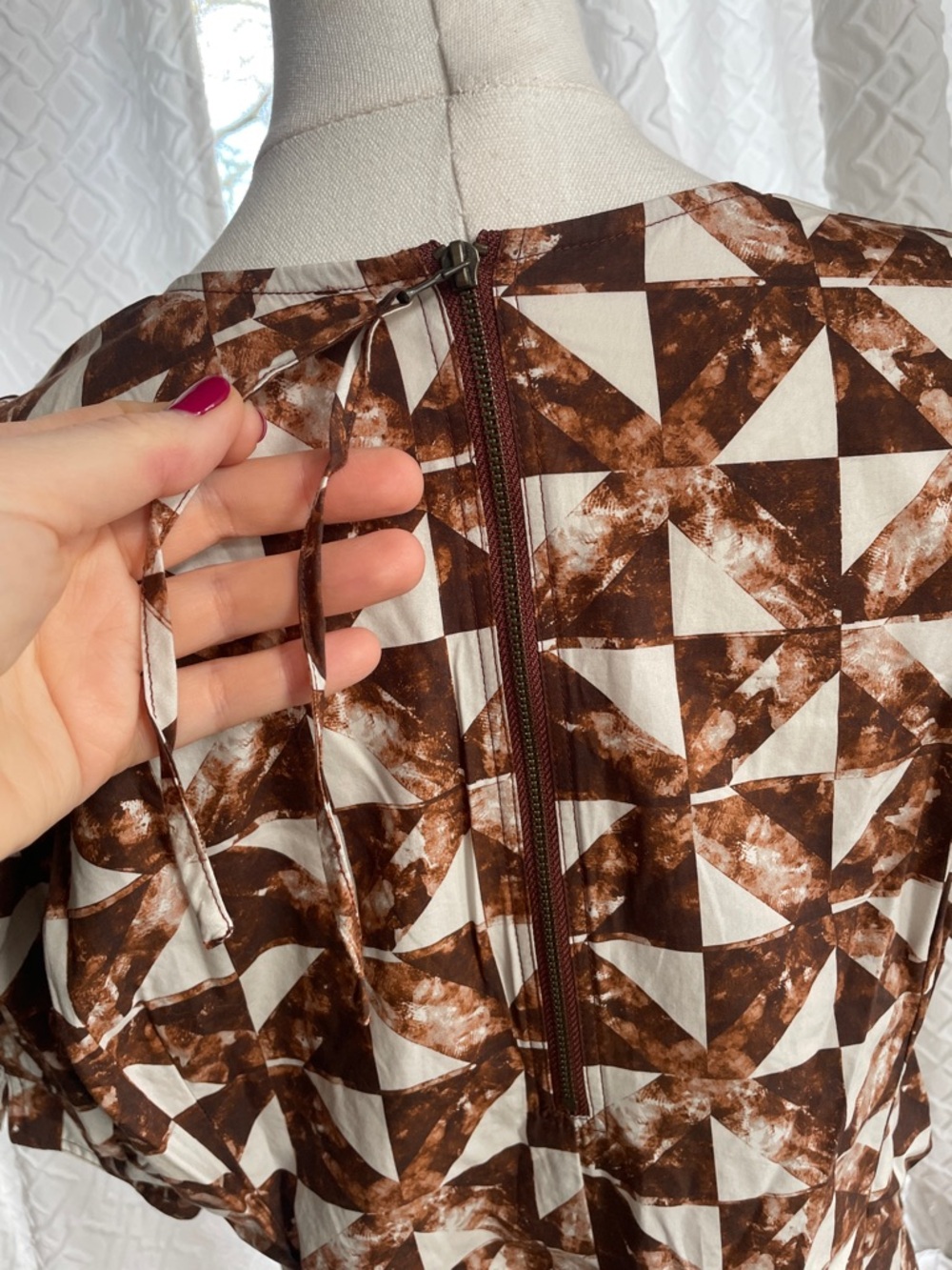 Marie Oliver OLA Brown and White Geometric Print Cotton Casual Dress - Picture 13 of 15